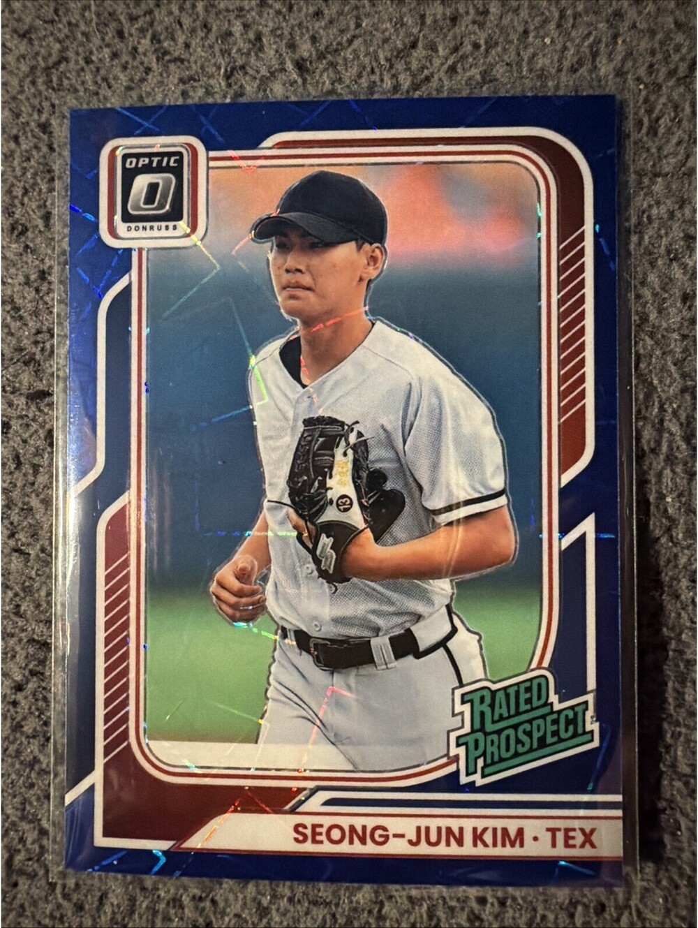 2026 Optic Seong-Jun Kim Rated Prospect Blue Velocity Prizm #152 Texas Rangers